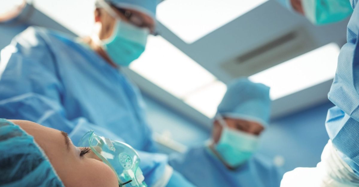Como receber pelos plantões médicos? Veja as opções e como funciona a tributação