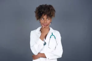 Entenda se vale a pena cadastrar planos de saúde na sua empresa médica.